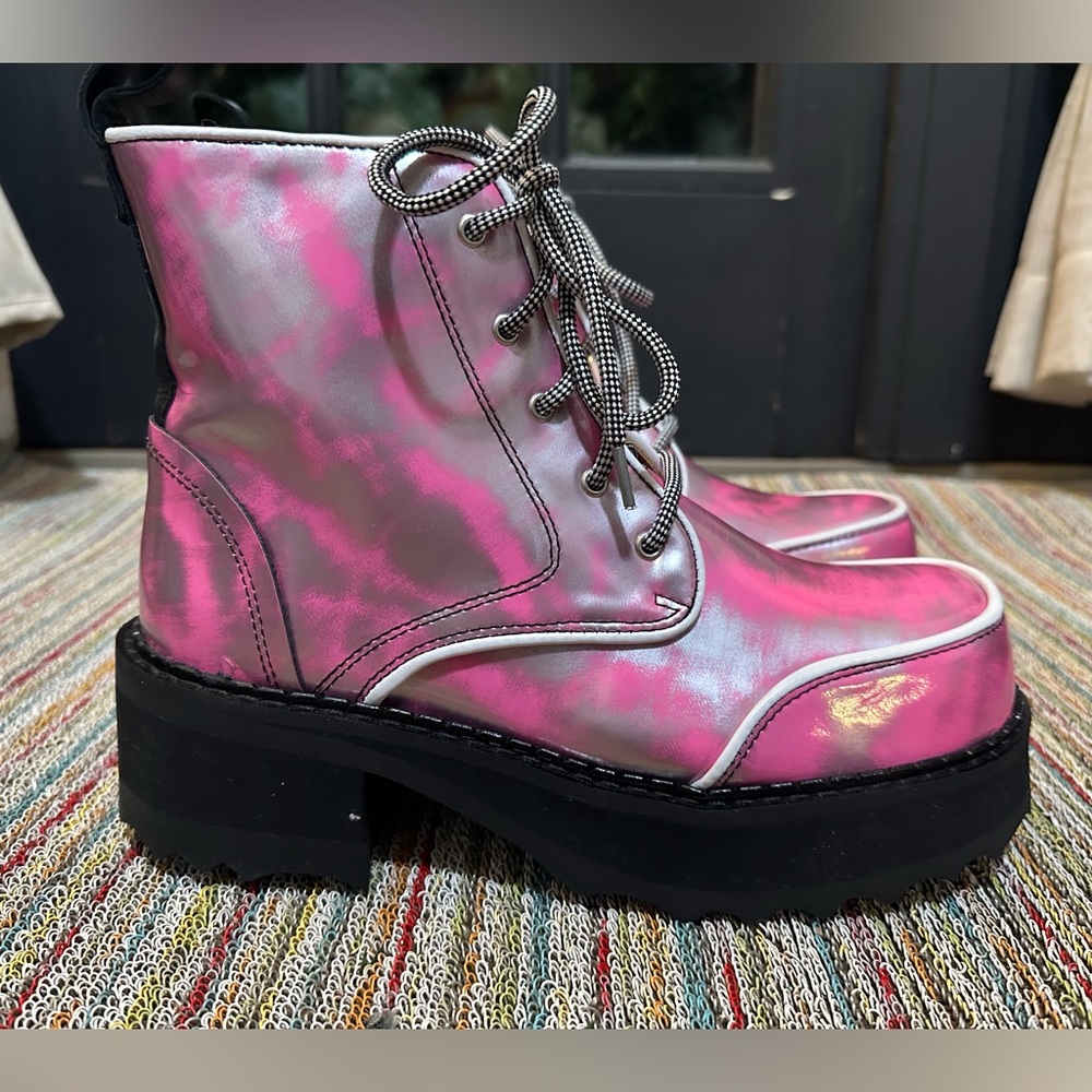 Fluevog NEW IN BOX F-Shoe Hi Revna metallic pink/silver platform boot - 8/8.5 - Picture 5 of 16